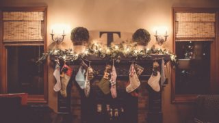 【2024年版】社会人の彼女が絶対喜ぶ！クリスマスプレゼント_アイキャッチ