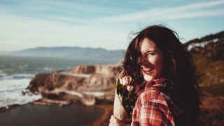 40代の女友達が喜ぶ誕生日プレゼントランキング。大人の女性に贈るギフト2023_アイキャッチ