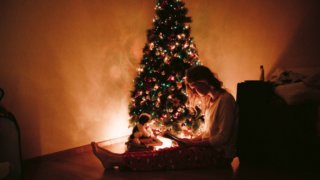 【2023】20代の彼女が喜ぶクリスマスプレゼントランキング【本音アンケート】_アイキャッチ