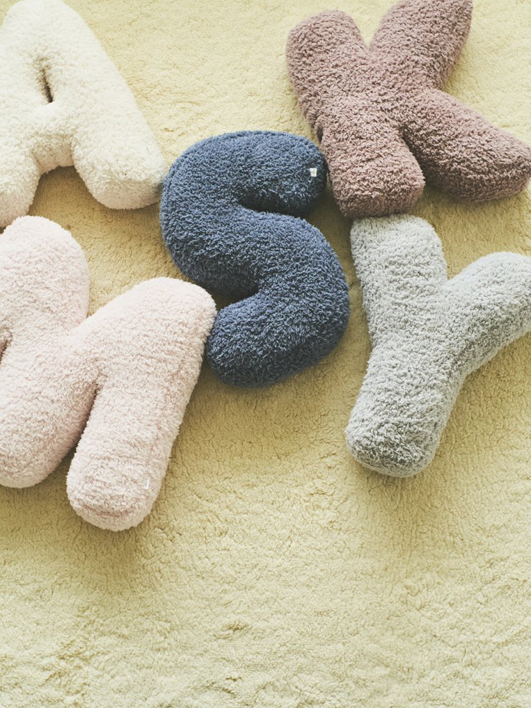 gelato piqueイニシャルクッション_商品画像
