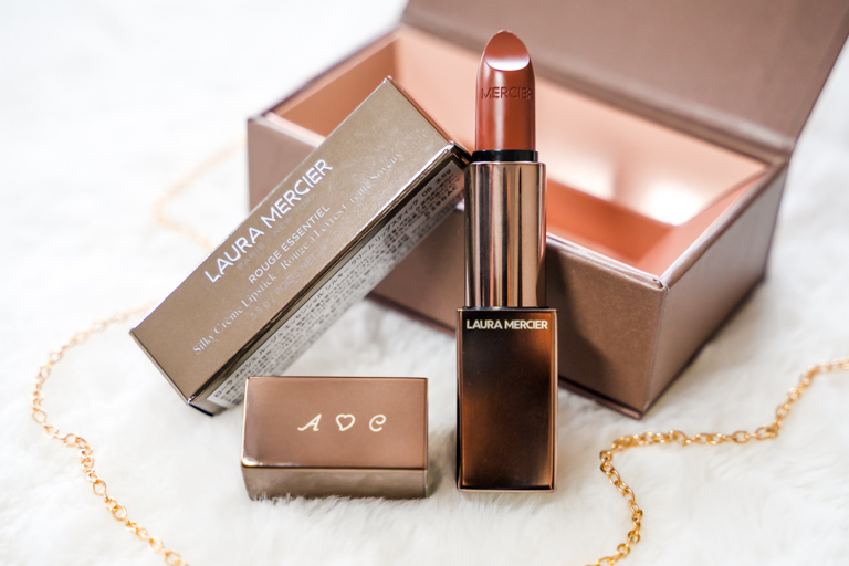 LAURA MERCIER_ルージュ エッセンシャル シルキー クリーム リップスティック_深掘りレビュー1